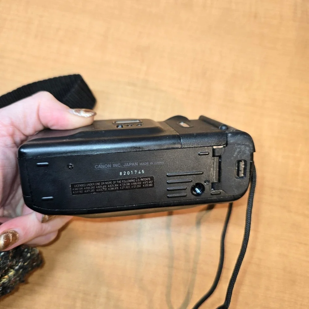 Canon Sure Shot Owl Camera AF-7 35mm 1:4.5 WITH FILM -‎ FOR PARTS